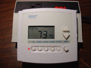 programmable ac thermostat